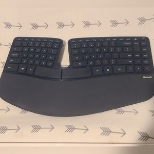 Microsoft Sculpt Ergonomic Wireless Desktop Keyboard Bluetooth Black WORKING EUC